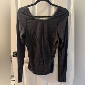 Lululemon Black Long Sleeve Top